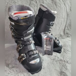 Nordica Women's Ski boots